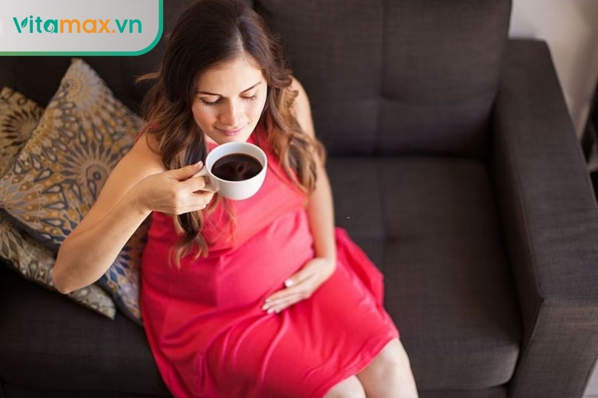 Thắc mắc: Bầu bì uống nước sâm bồi bổ được không các mẹ?