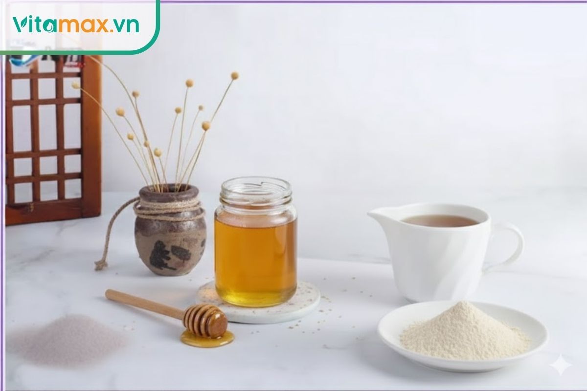 Cách uống sâm bột Hàn Quốc pha với nước ấm và mật ong