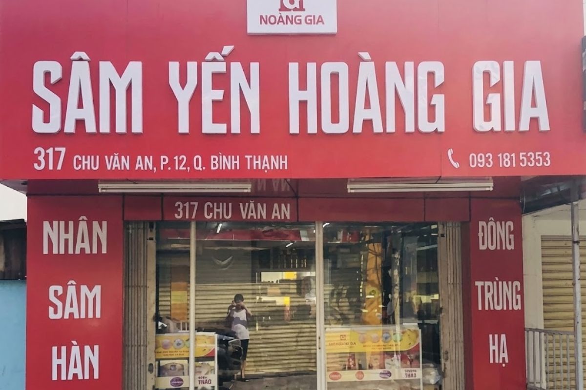 Mặt tiền cửa hàng Sâm Yến Hoàng Gia tại 317 Chu Văn An, Bình Thạnh.