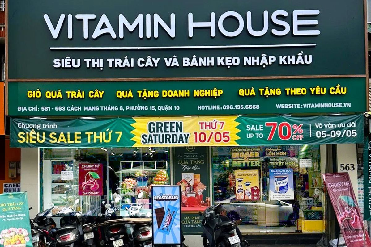 Cửa hàng ngoại nhập Vitamin House, địa chỉ quen thuộc để tìm mua mật ong Manuka Úc chính hãng.