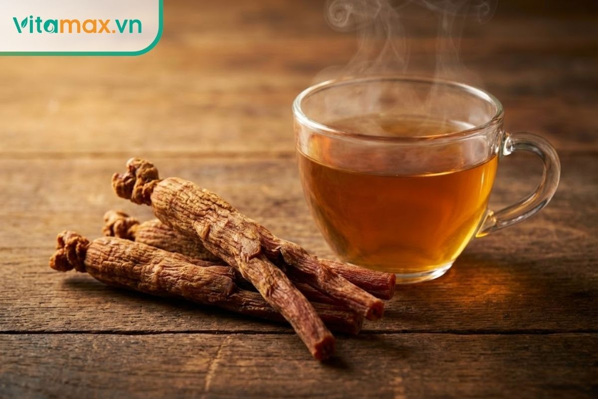 củ sâm khô hàn quốc nguyên củ màu nâu đỏ cao cấp và tách trà nóng