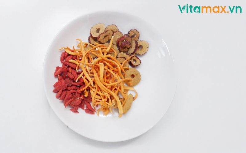 tác dụng của đông trùng hạ thảo với táo đỏ
